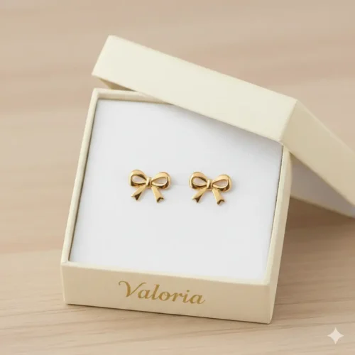 Pendientes bebé Pendientes de oro para bebé, suaves y seguros, diseñados para cuidar su delicada piel con un brillo dulce y elegante.